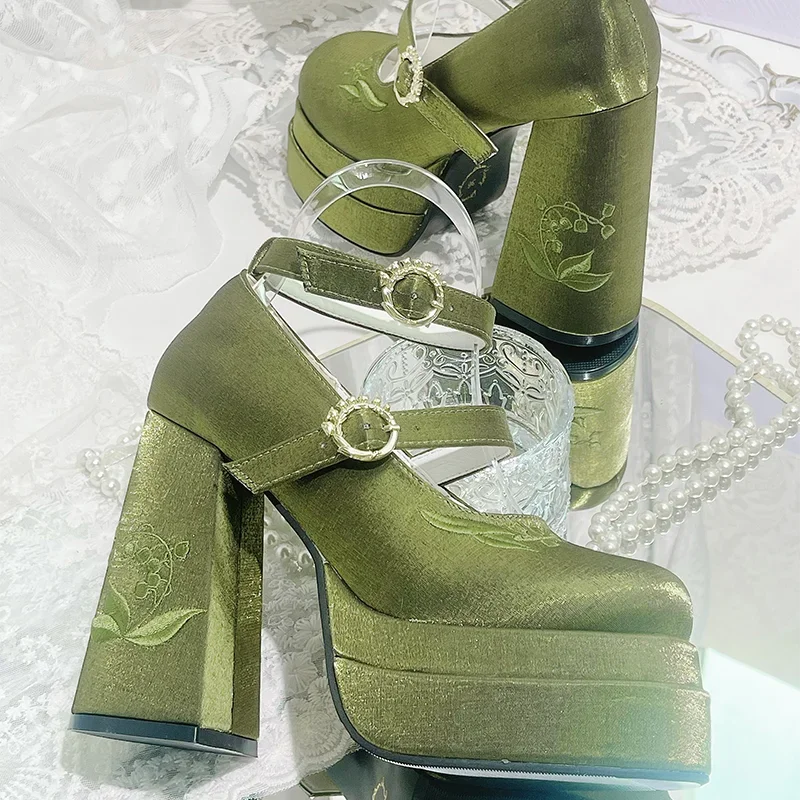 Bow Platform High Heels