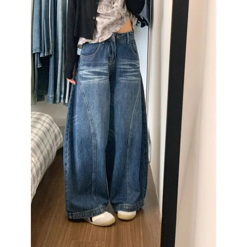 Vintage Curved Hem Jeans