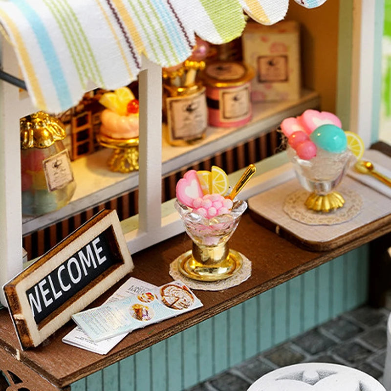 Wooden Miniature Doll House DIY Handmade Assembly Model Building Kit With Dust Cover