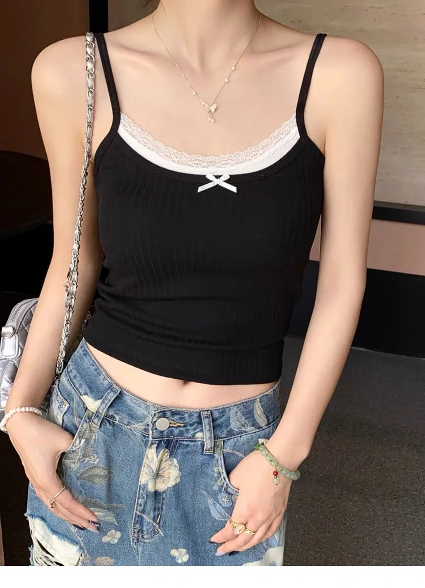 Fake Two Pieces With Chest Pad Lace Patchwork Cami