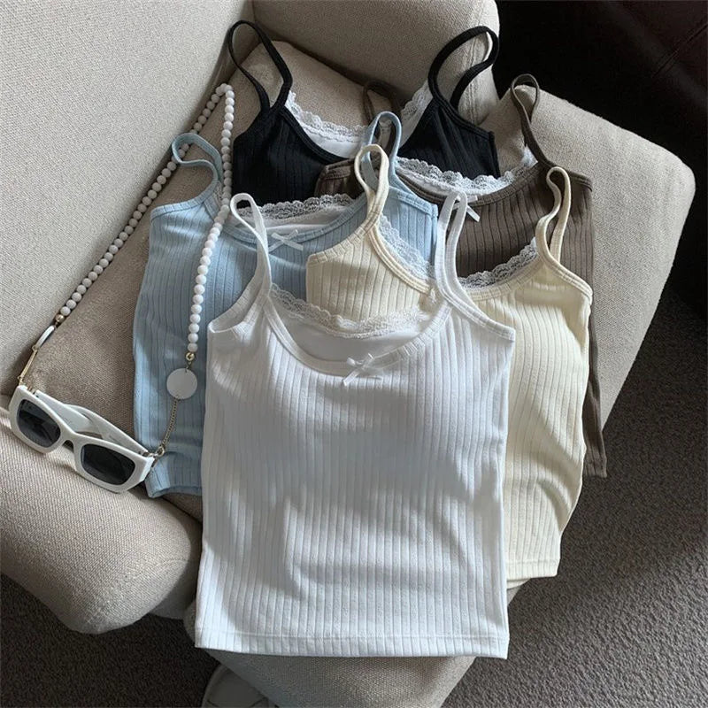 Fake Two Pieces With Chest Pad Lace Patchwork Cami