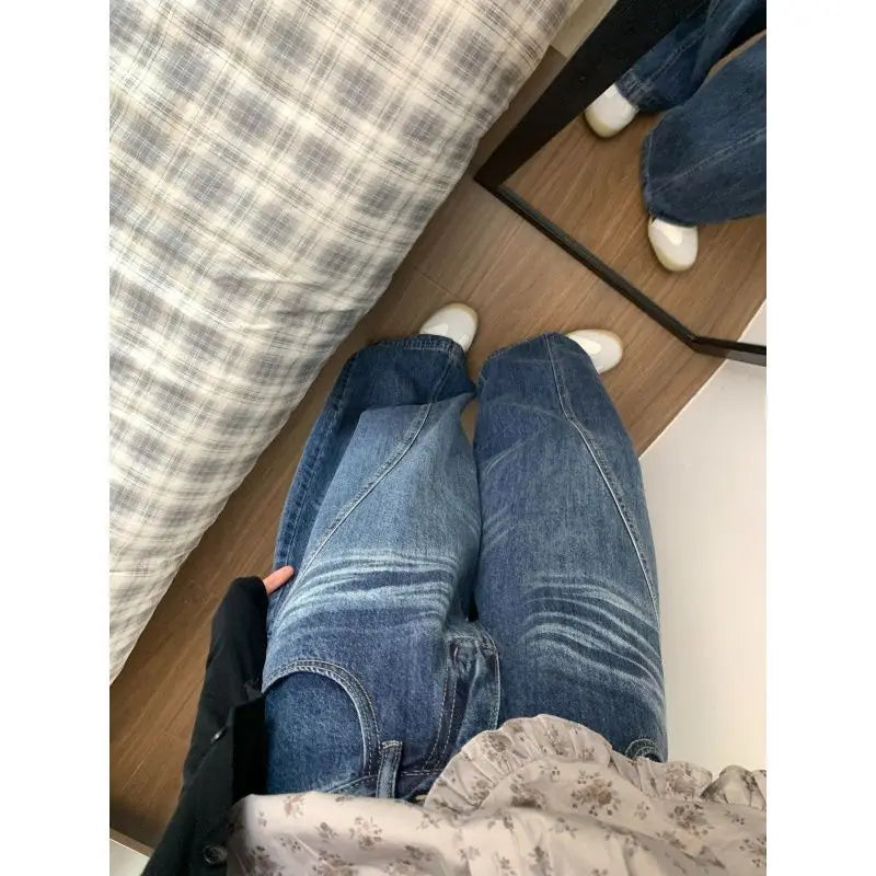 Vintage Curved Hem Jeans