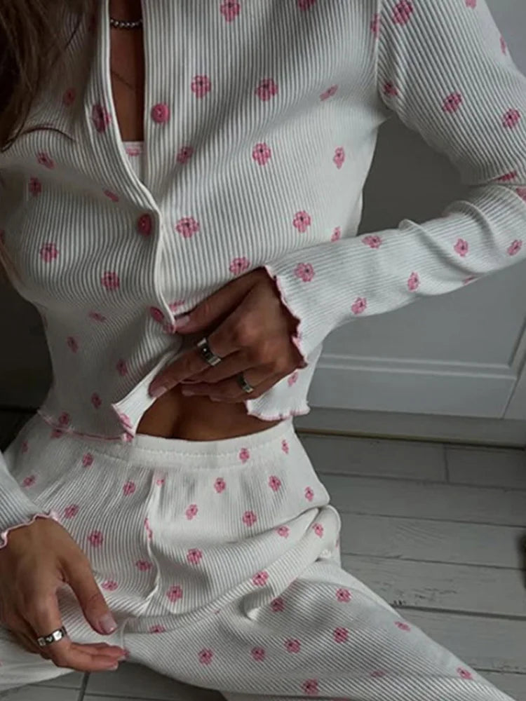 Flower Prints Button Long Sleeve O Neck Pajama Set