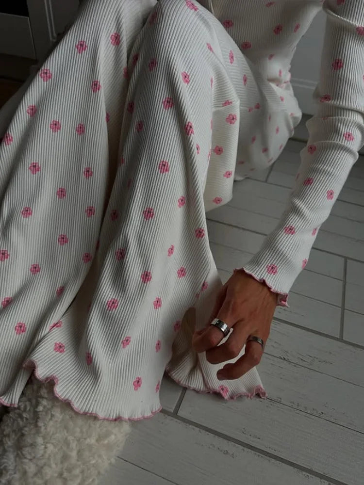 Flower Prints Button Long Sleeve O Neck Pajama Set