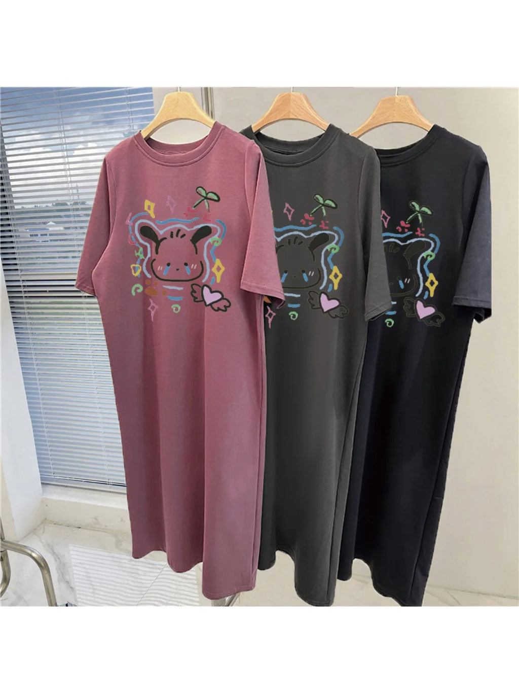 Oversized Graphic Print Midi T-Shirt Dress