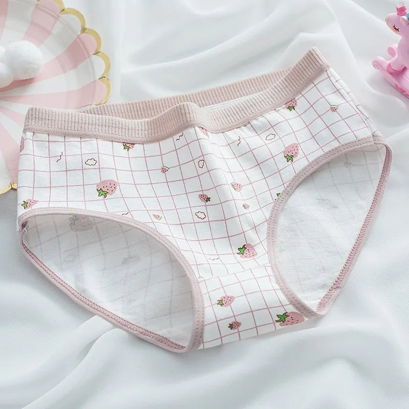 {5 Pieces} Strawberry Print Panties