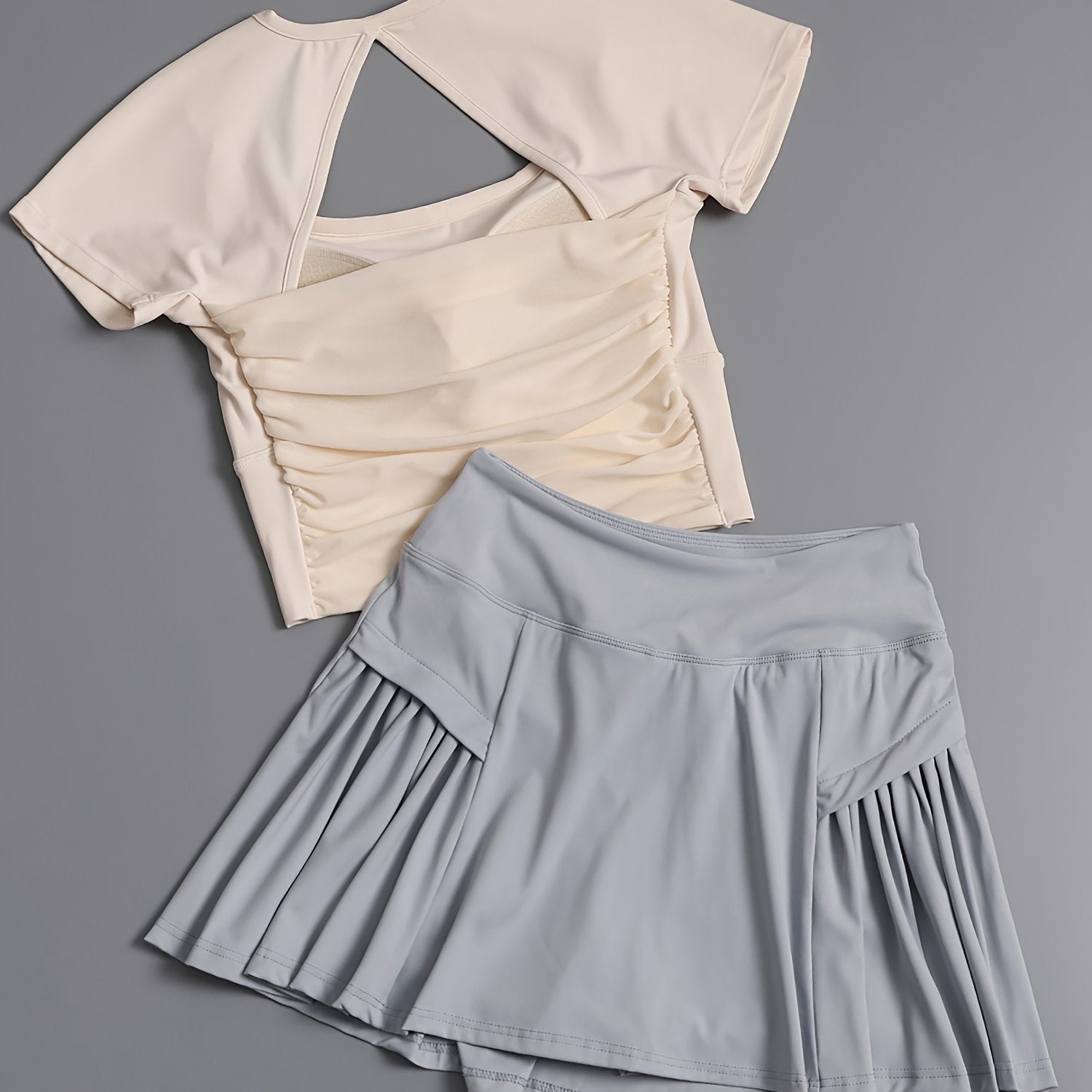 A Stylish Two-Piece Sports Outfit