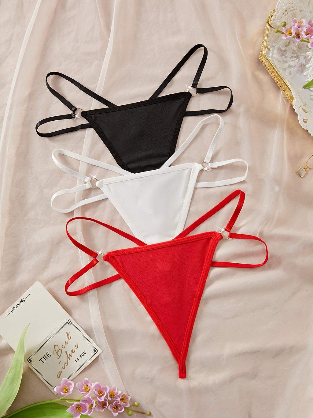 Sliky Fiber Fabric Heart Cut-Out Panties