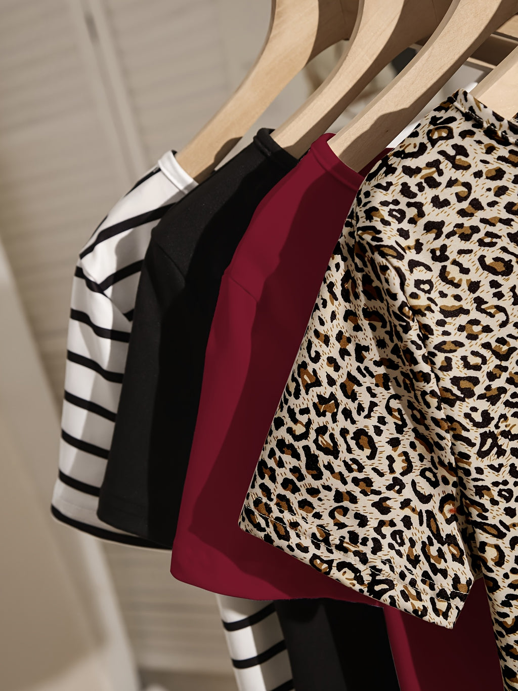{4pcs} Leopard Print T-Shirt
