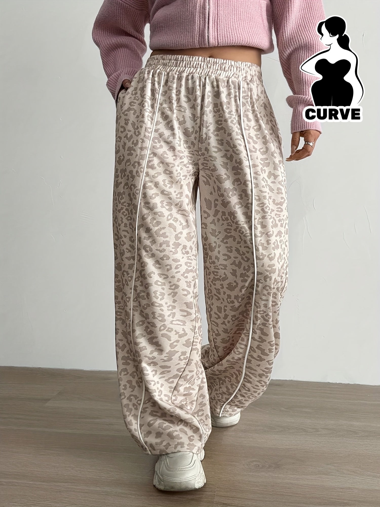 Leisure Pants with Color Block Leopard Print