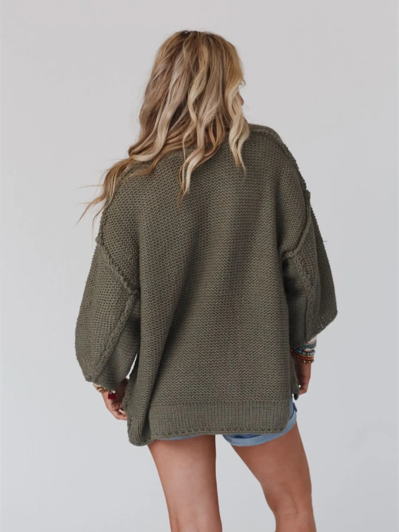 Round Neck Oversized Knit Top with Relaxed Fit
