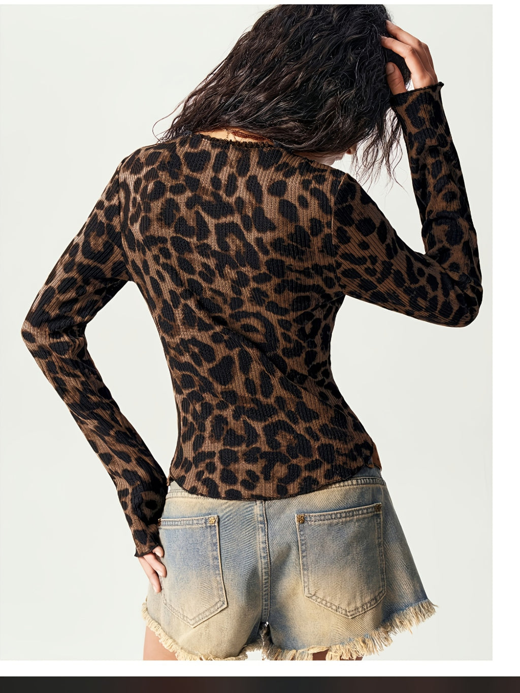 Leopard Print V-Neck Long Sleeve Blouse