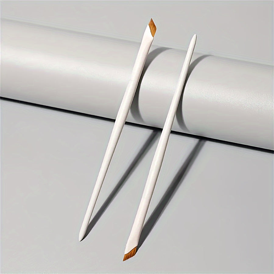Angled Eyeliner Brush