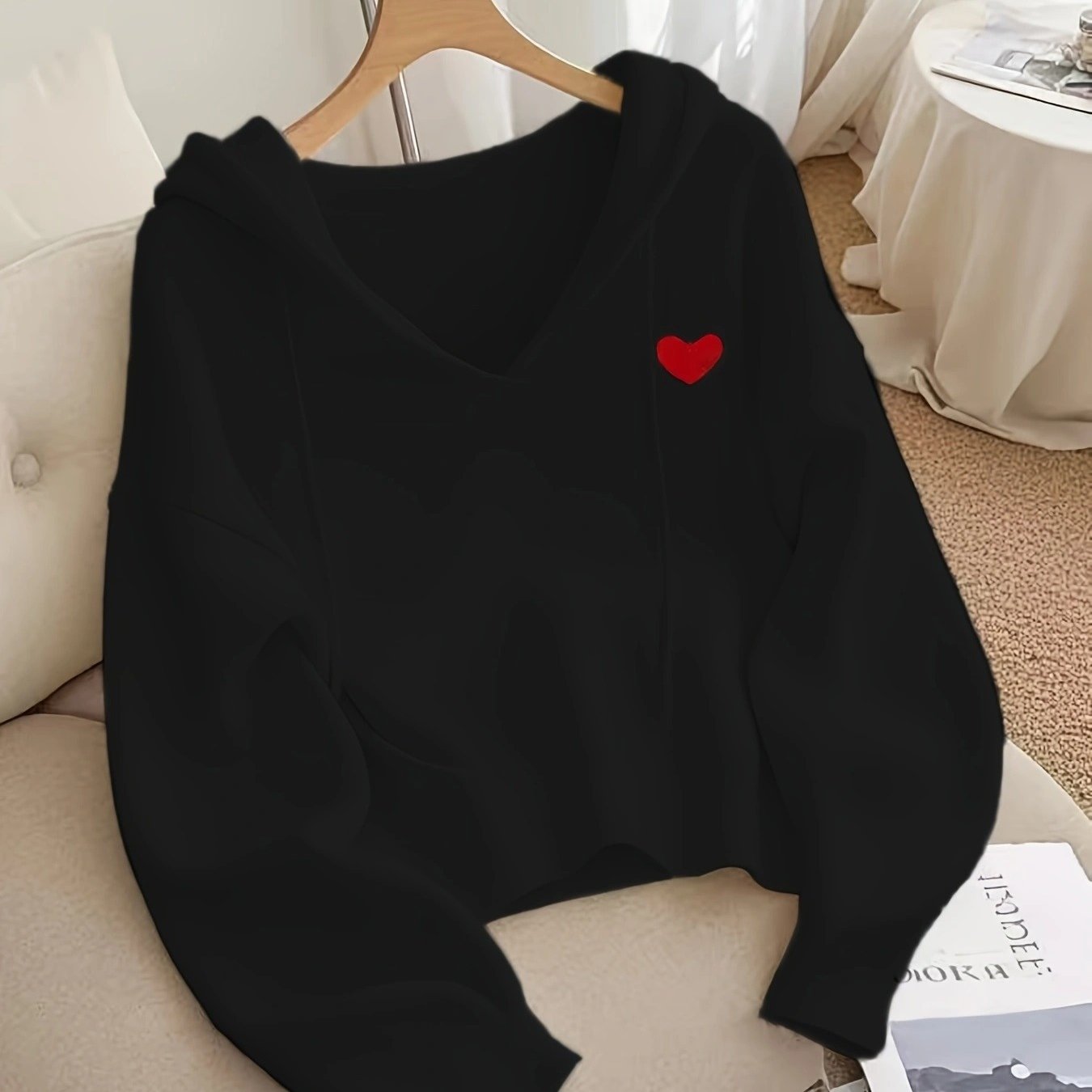 Women's Oversized Hooded Sweatshirt with Red Heart Patch - Cozy Long Sleeve Pullover, Medium Stretch Fabric, Drawstring Hood & Ribbed Cuffs for Fall Winter Casual Wear, Seasonal Wardrobe, Chic Pullover, Durable Construction,