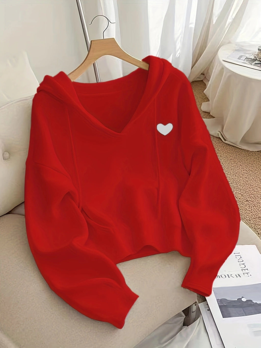 Women's Oversized Hooded Sweatshirt with Red Heart Patch - Cozy Long Sleeve Pullover, Medium Stretch Fabric, Drawstring Hood & Ribbed Cuffs for Fall Winter Casual Wear, Seasonal Wardrobe, Chic Pullover, Durable Construction,
