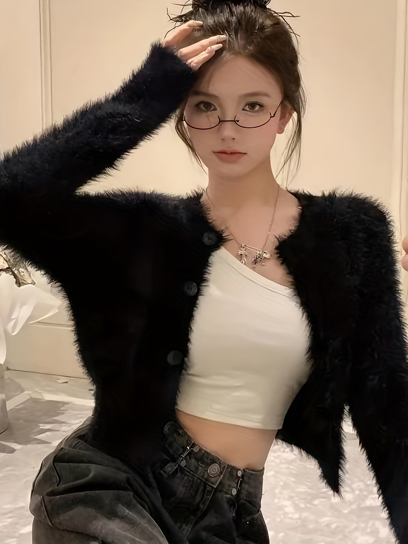 Women's Sexy Plush Cardigan - Black Faux Fur Trim Cropped Button-Front Sweater, Soft Warm Open Front Design for Spring/Autumn, Versatile Chic Layering Piece for Casual to Formal Outfits, Cardigan Sweater, Autumn Wardrobe, Tre