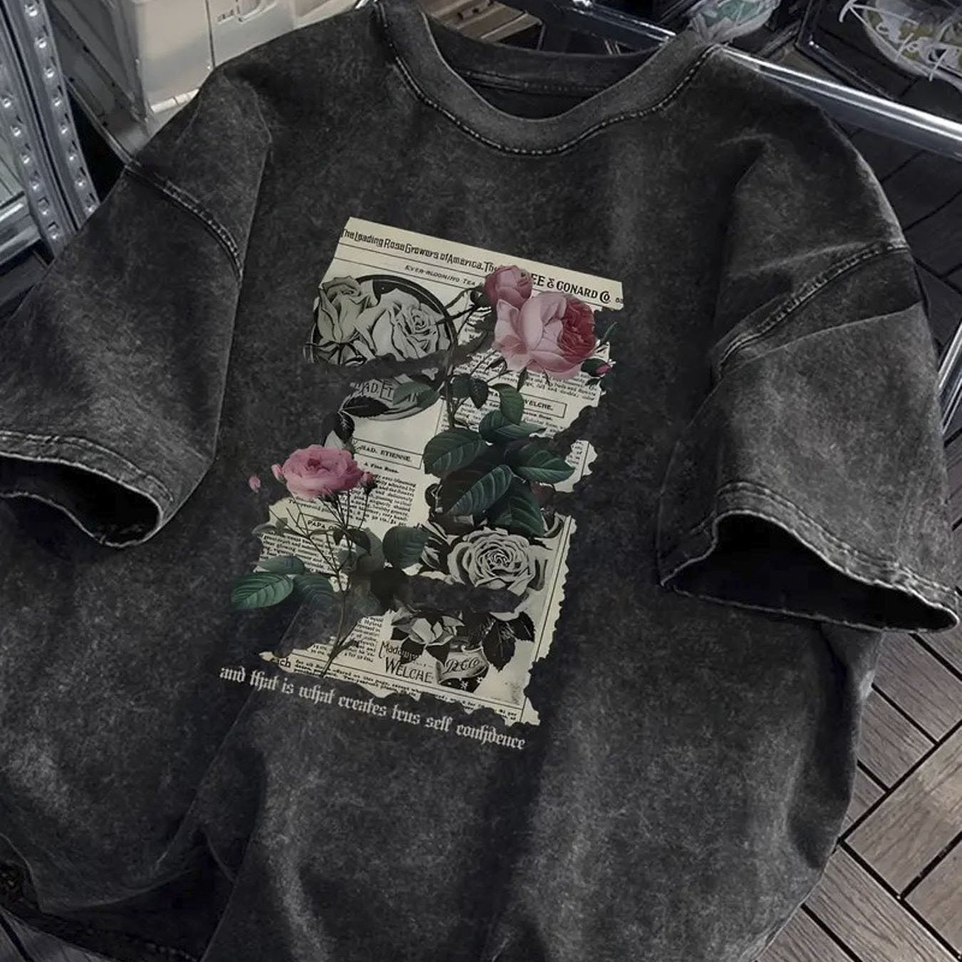 230G Washed, Retro Geometric Printed T-Shirt, High-Quality Wax Printed Retro Fashion Brand T-Shirt, Suitable for Summer T-Shirts And Holiday Gifts with a Certain Thickness W