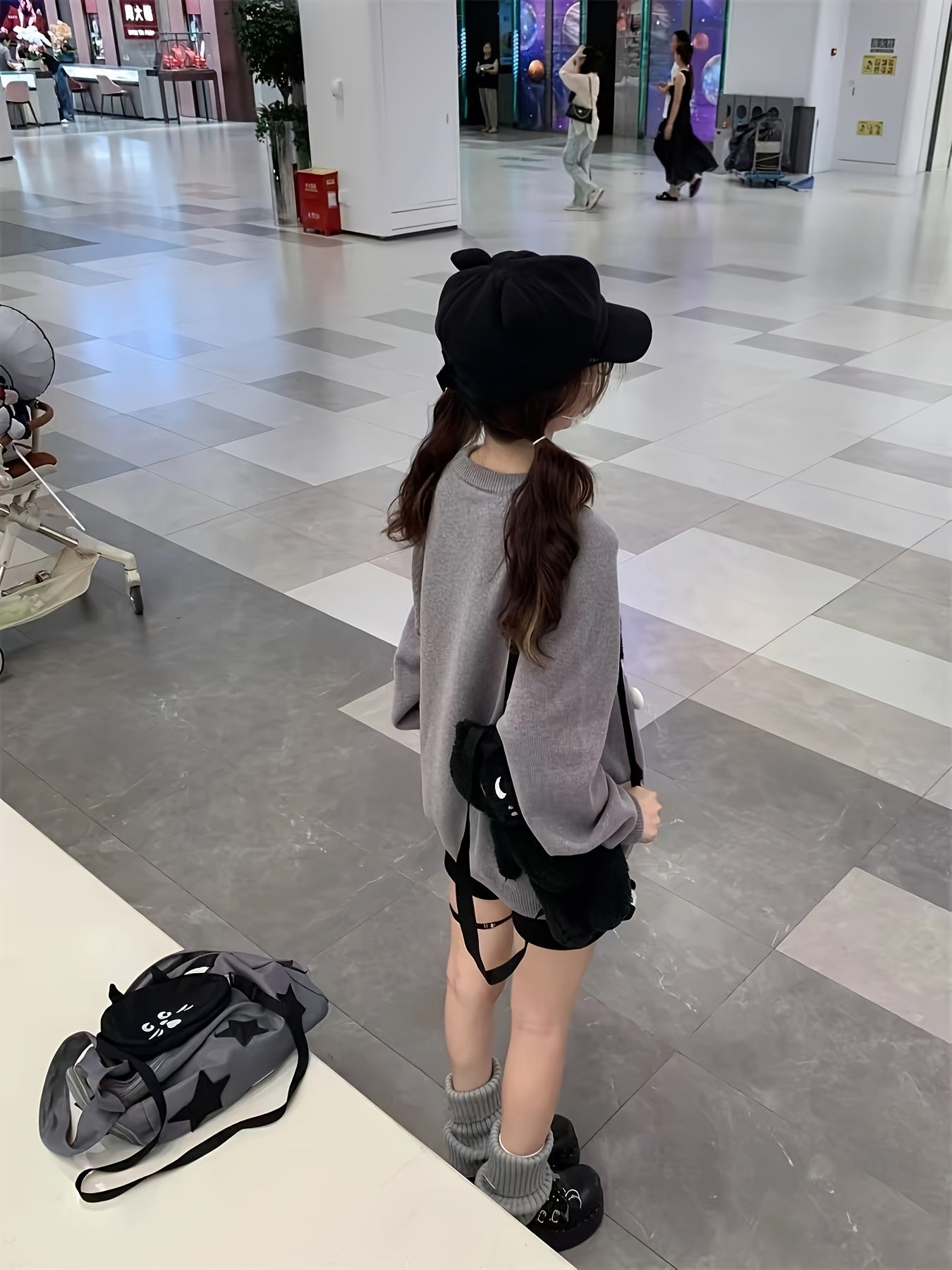 Cute Cat & Color Block Sweater