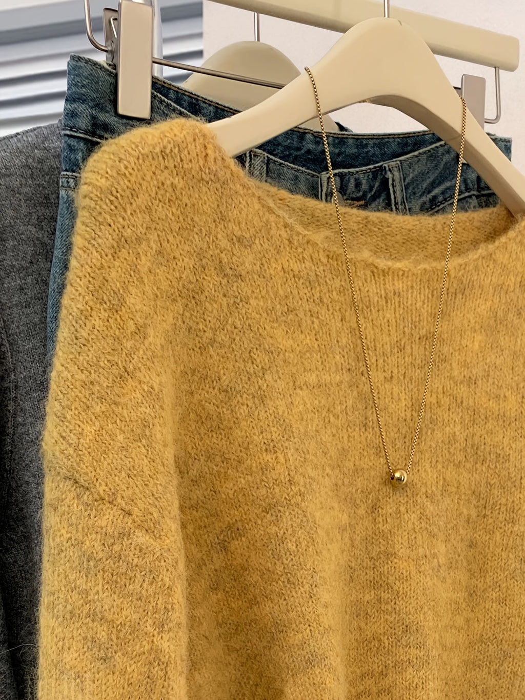 2025 New Christmas Casual Versatile Pullover Soft Short Sweater for Women Autumn Winter Base Layer