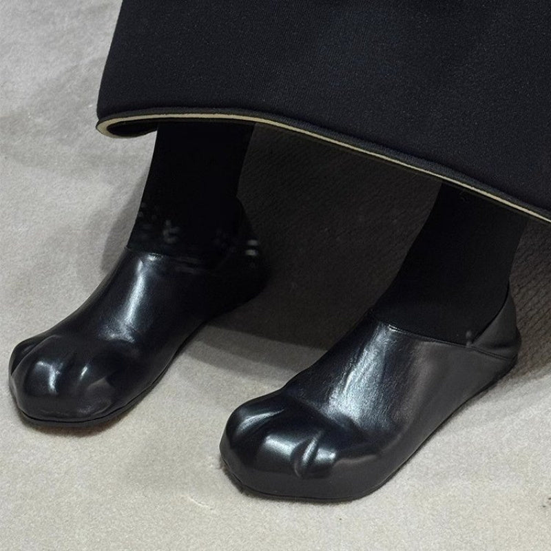 Slip-On Cat Claw Shoes