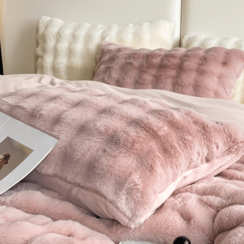 {2pcs} Bubble Imitation Rabbit Plush Pillowcases