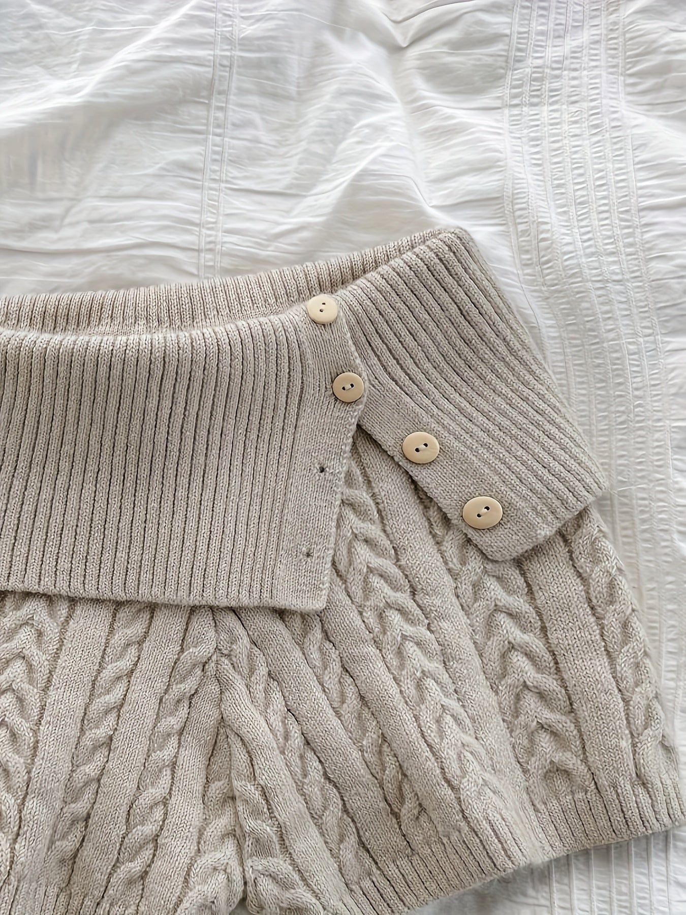 Lapel Button Waist Sweater Shorts