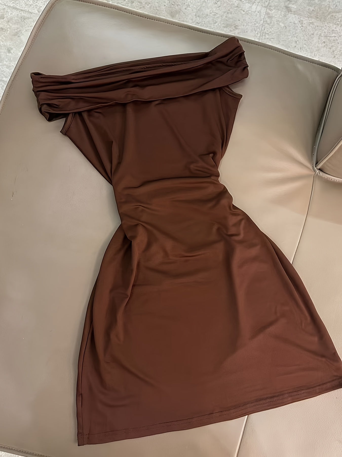 Women's Off-the-Shoulder Short Dress - Rich Brown Mermaid/Bodycon Party Wedding Guest Dress with -Line Silhouette, Short Length & Sleeveless Design - Machine Washable Elegant Evening Gown for Prom, Events, Dresses For Women,