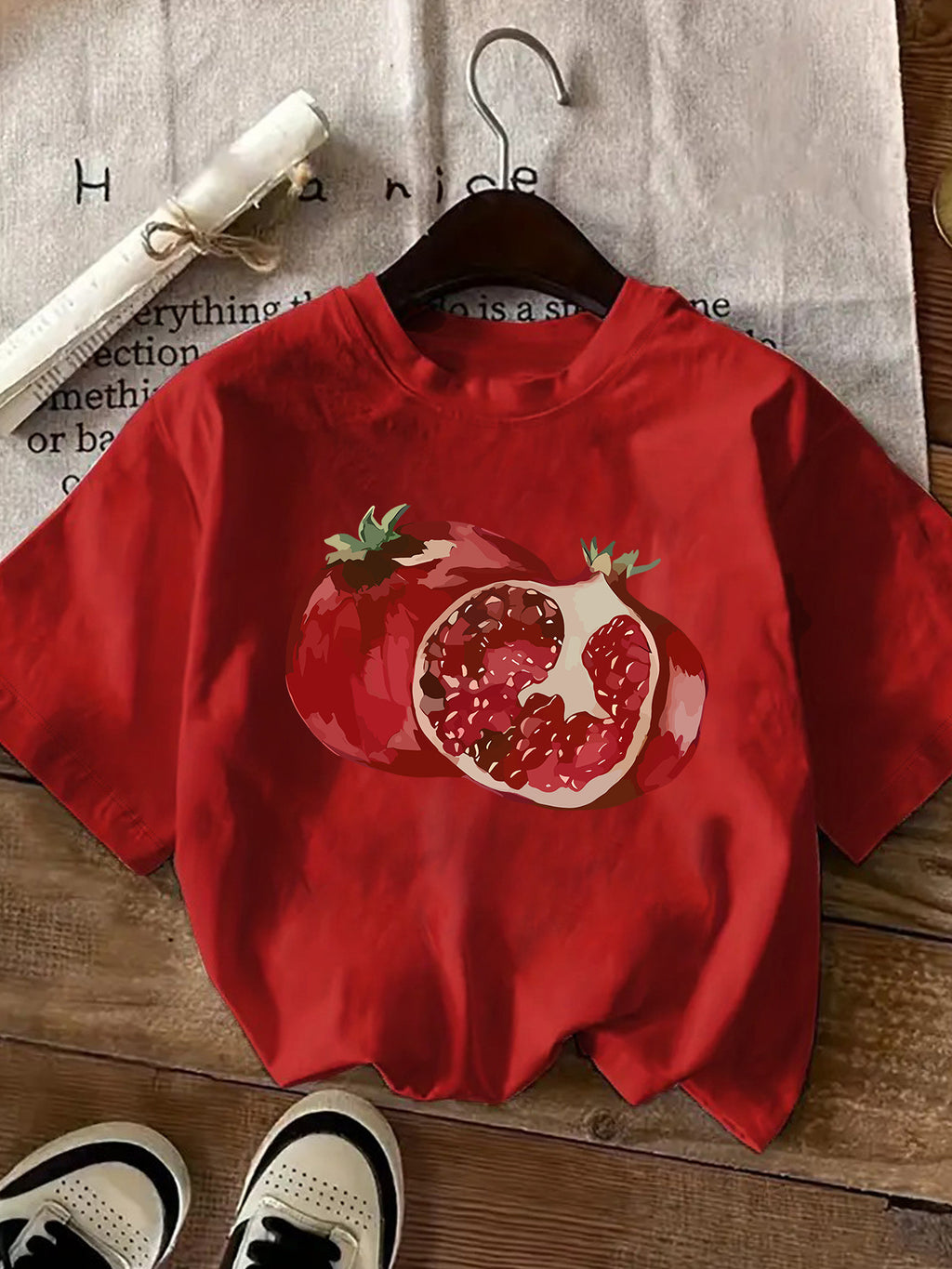 Soft Polyester Crew Neck Short Sleeve T-Shirt