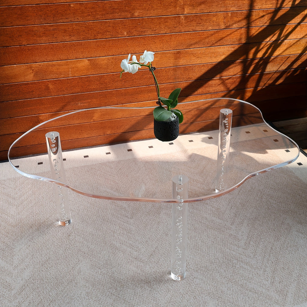 39.2'' Clear Acrylic Coffee Table