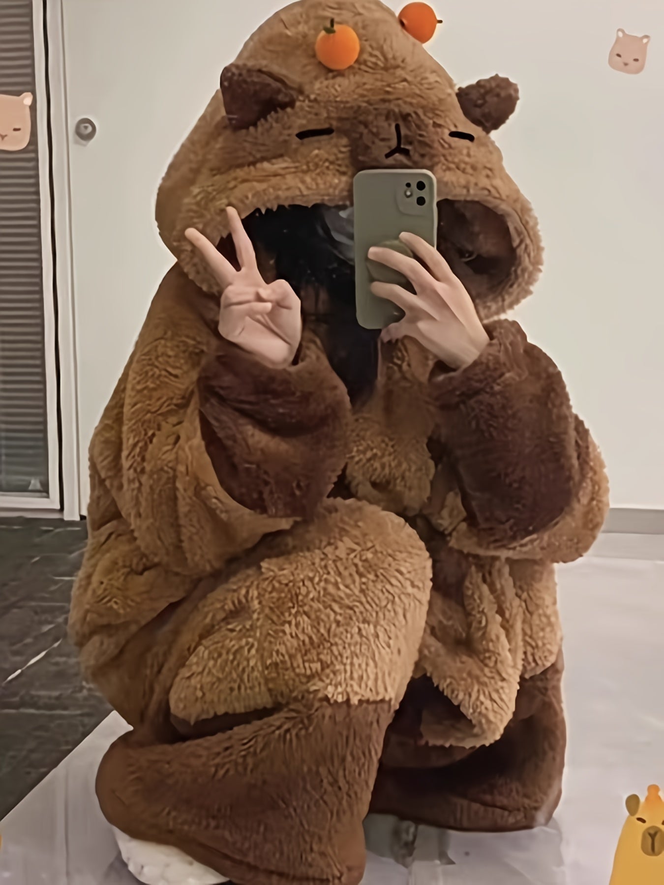 Capybara Long-Sleeved Plush Dress Robe