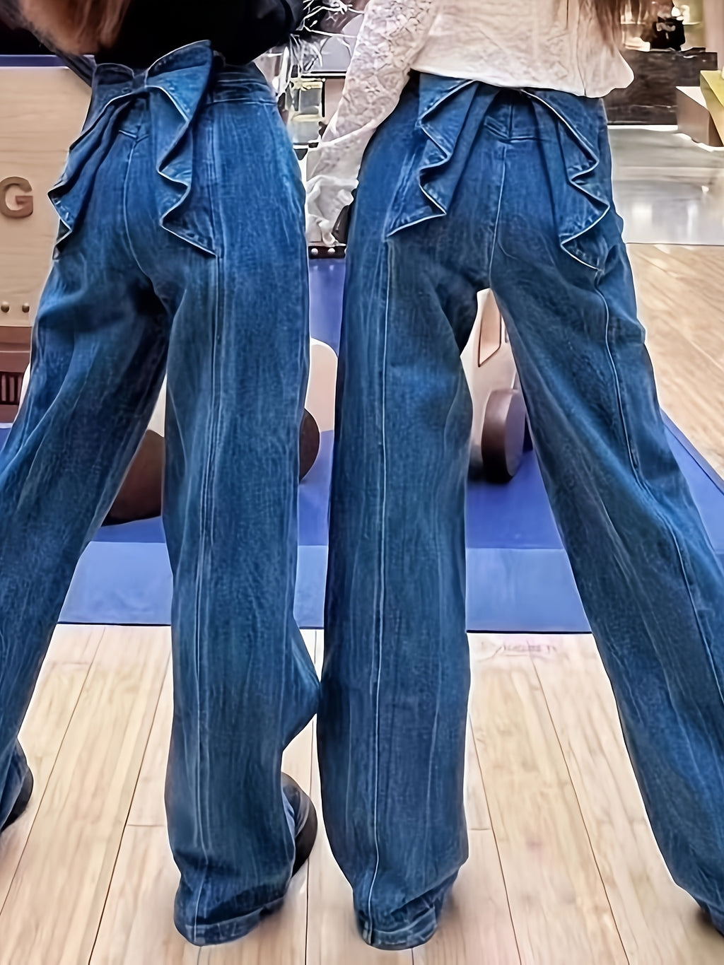 High-Waisted Wide-Leg Jeans with Oversized Back Bow