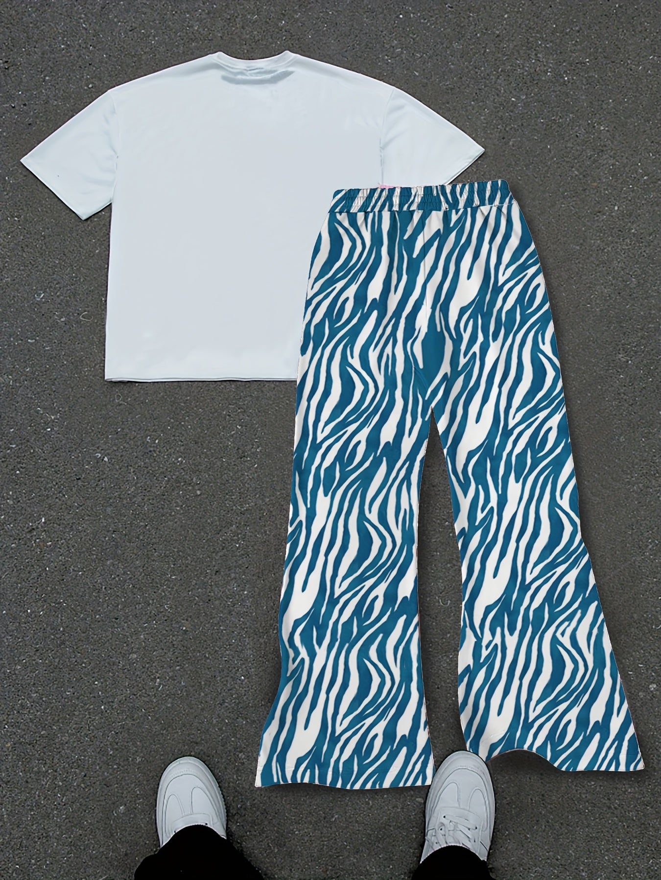 Short-Sleeved T-Shirt and Long Pants Set