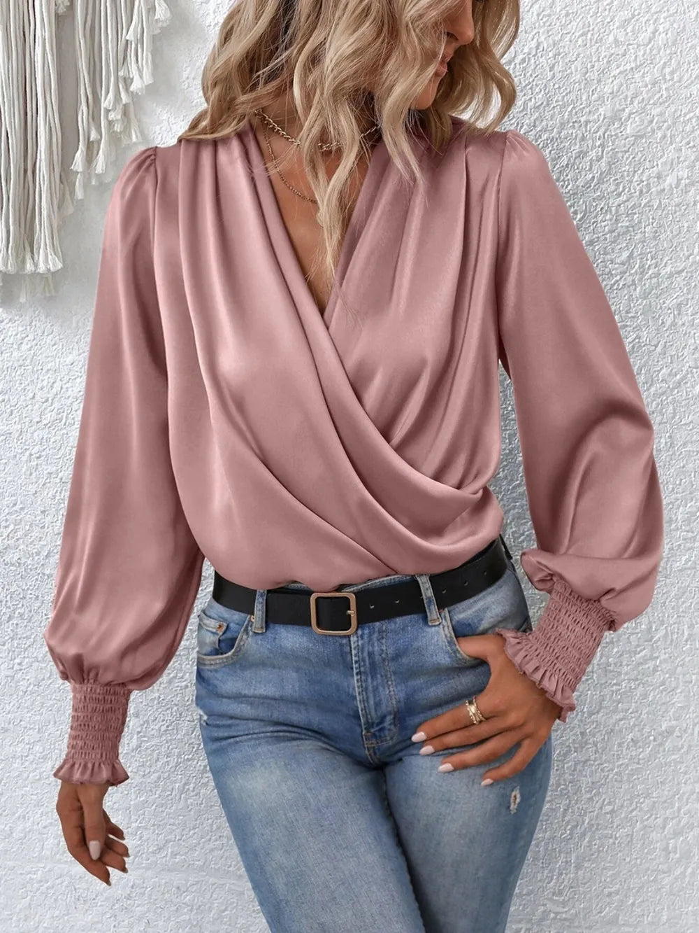Susie's Lantern Sleeve Blouse