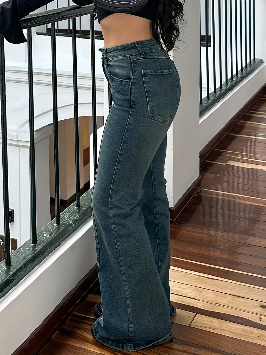 Elegant High Waisted Vintage Blue Flared Jeans