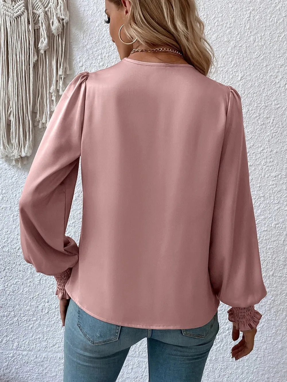 Susie's Lantern Sleeve Blouse