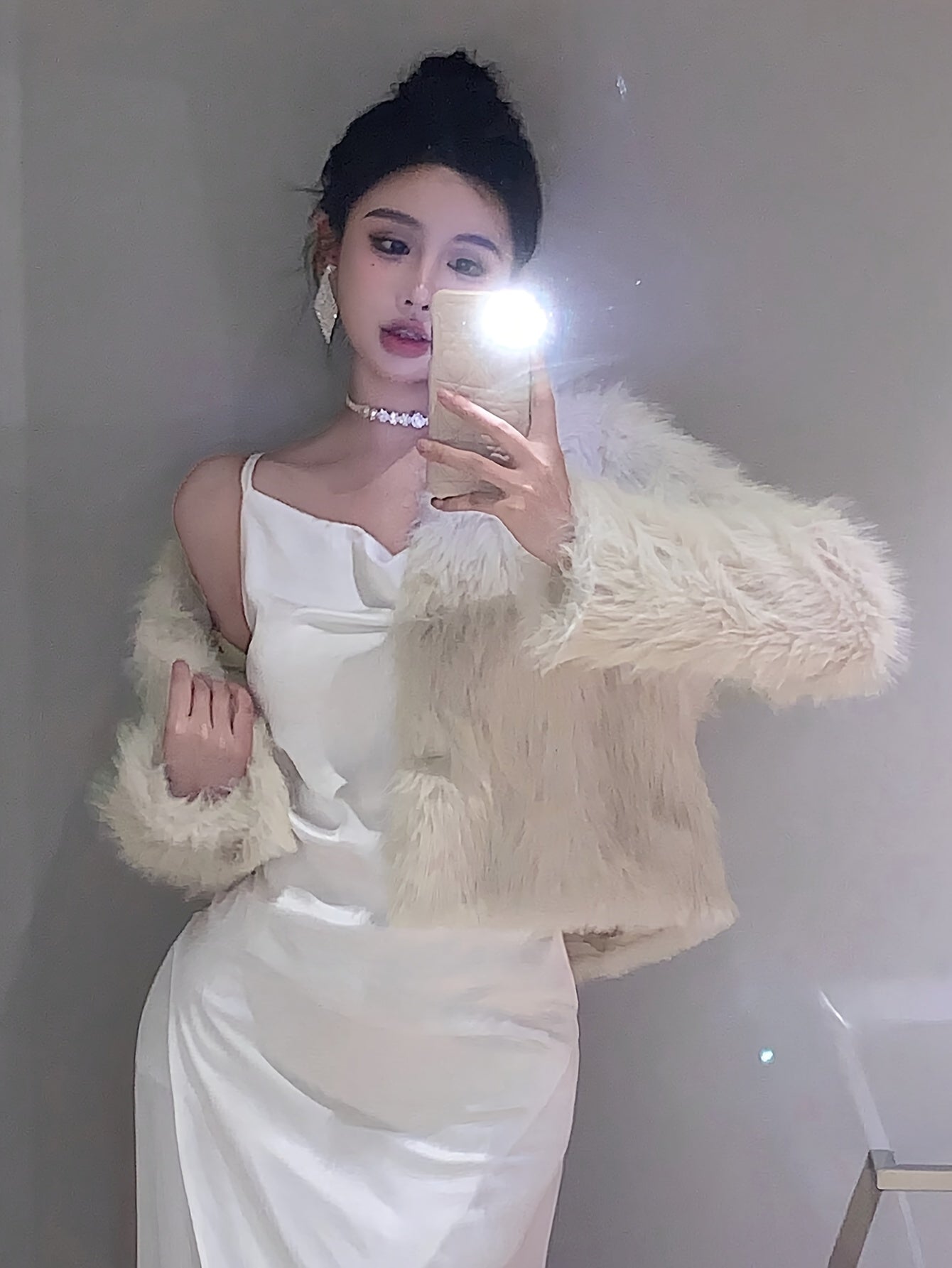 1pc Elegant Women'S Faux Fur Jacket, Polyester Knit Solid Color, Adult Seasonal Autumn/Winter Outerwear