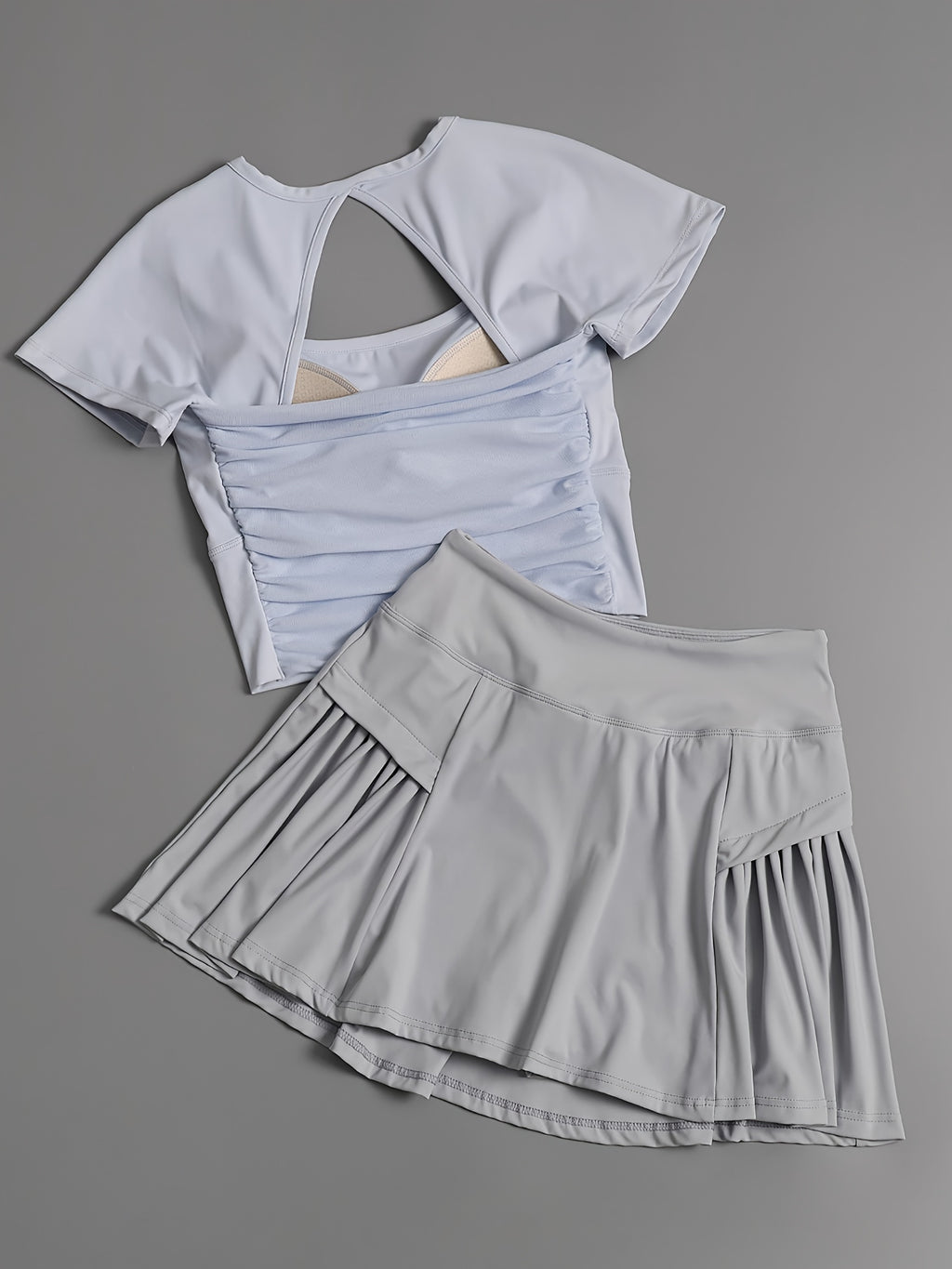 A Stylish Two-Piece Sports Outfit