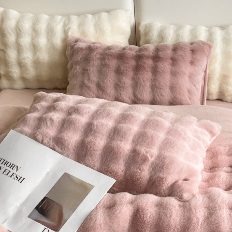 {2pcs} Bubble Imitation Rabbit Plush Pillowcases