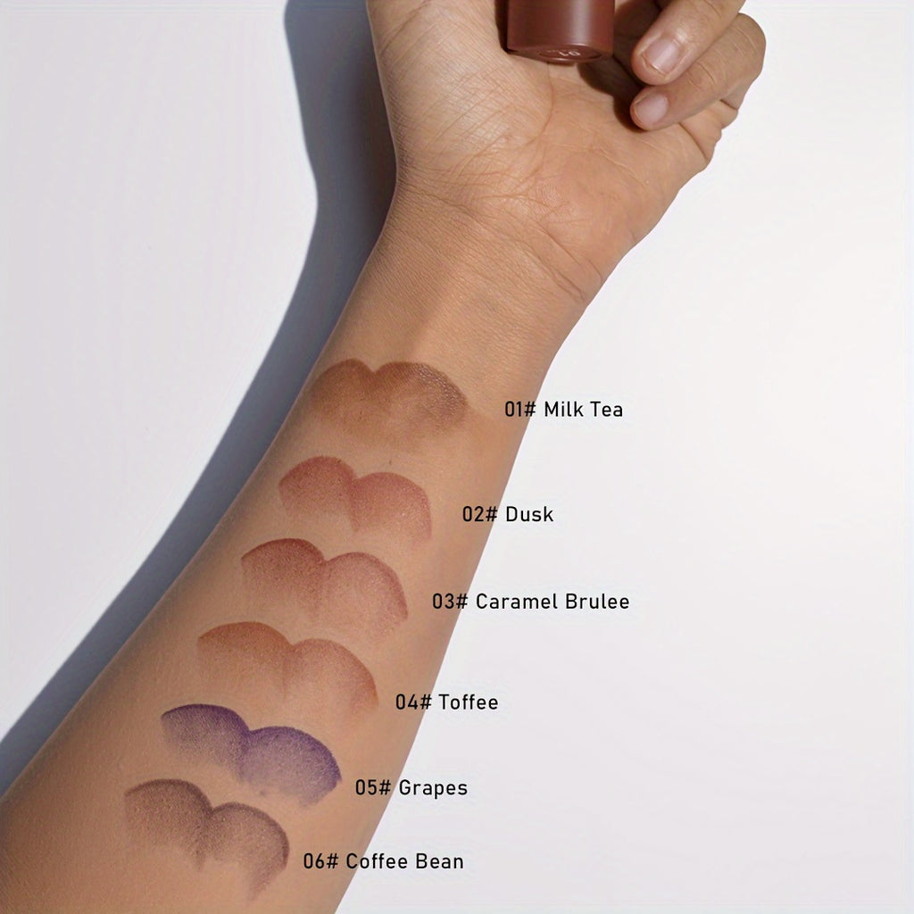 Two-in-One Lip Liner and Lipstick