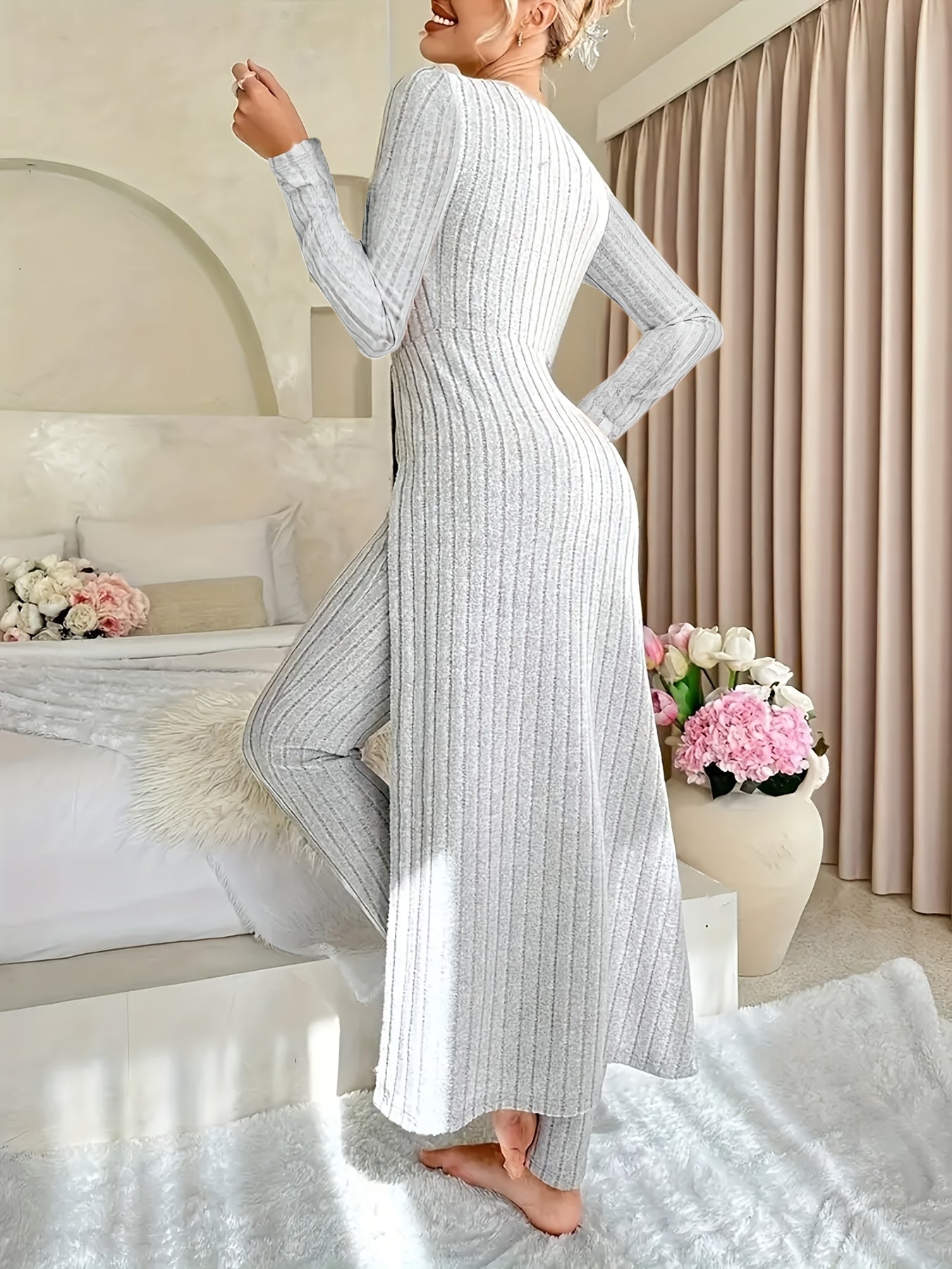 Two-piece Set of Ribbed Long-sleeved Top and Pants