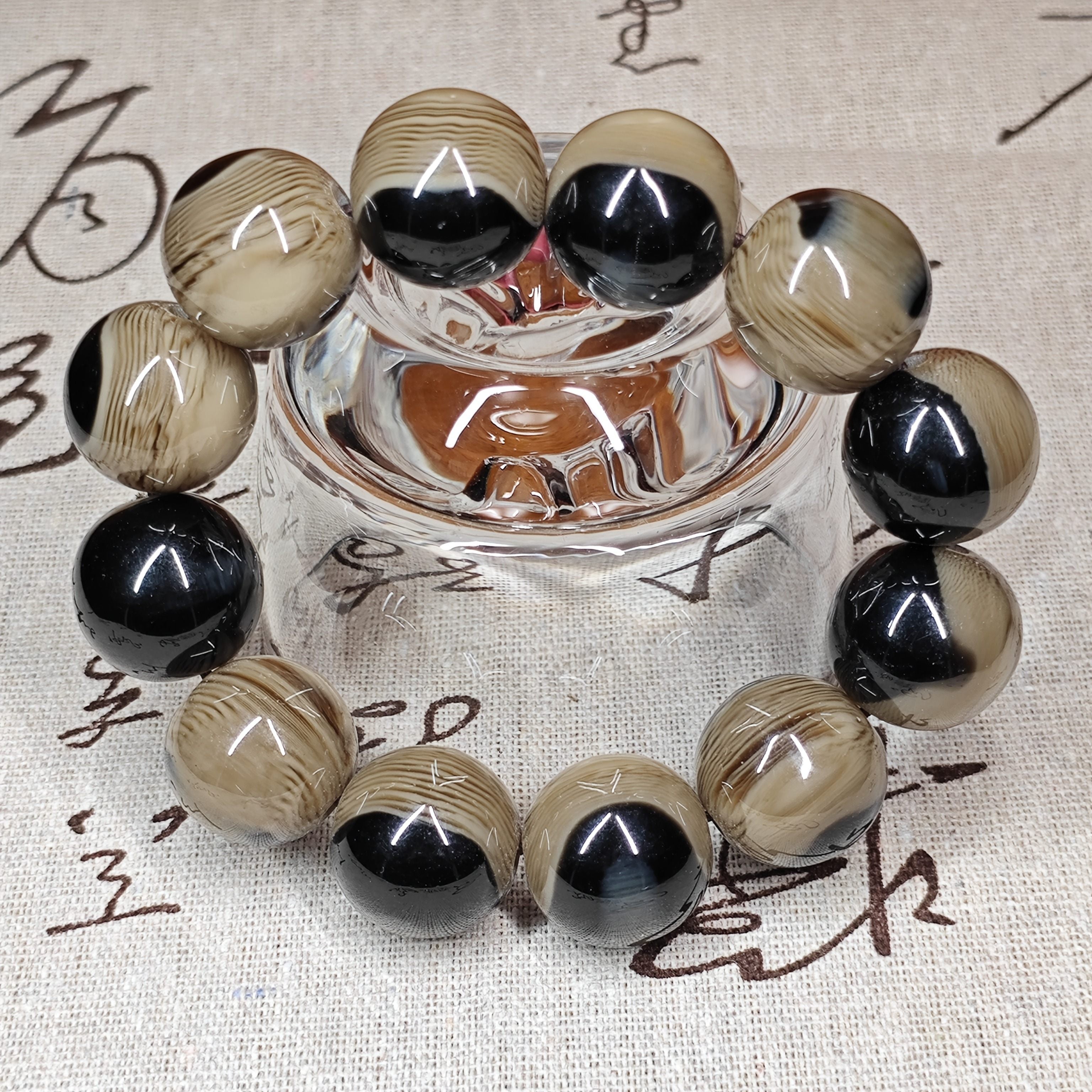 20mm Black Gray Sea Birch Iron Tree Spore Fossil Bracelet