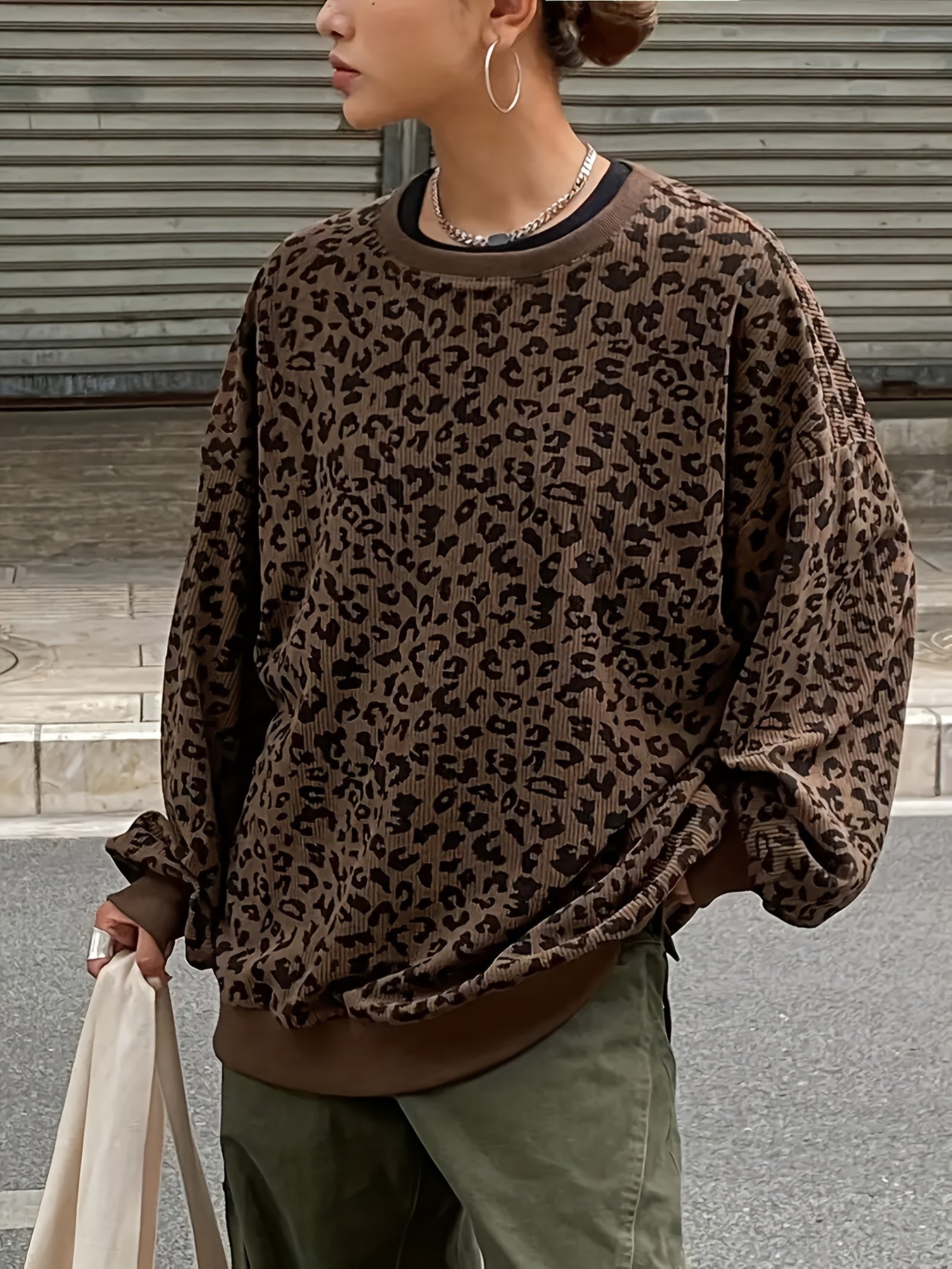 Oversized Leopard Print Sweatshirt