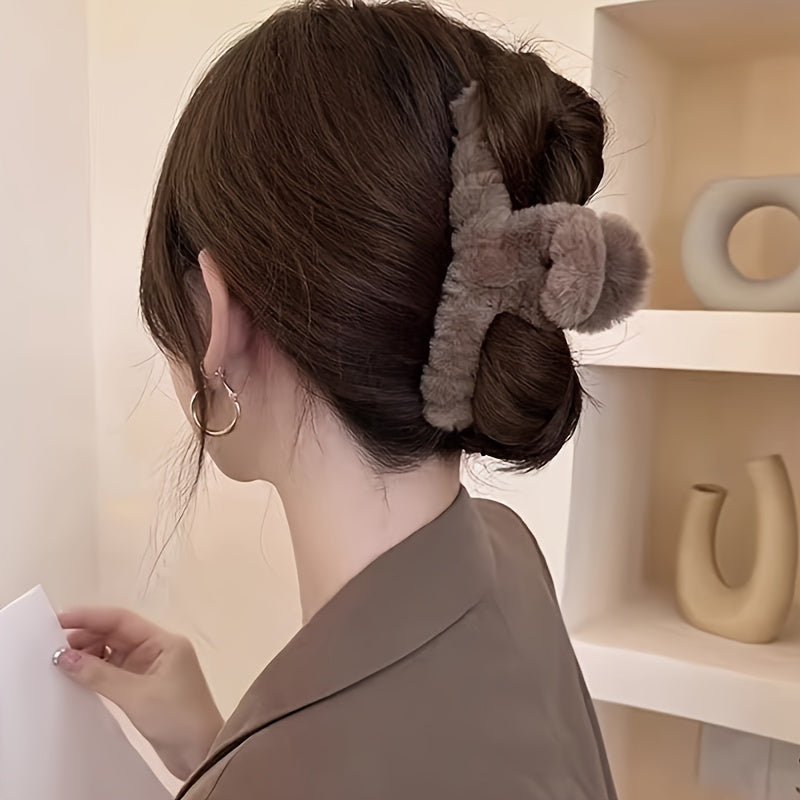 {8pcs} Elegant Plush Hair Clips