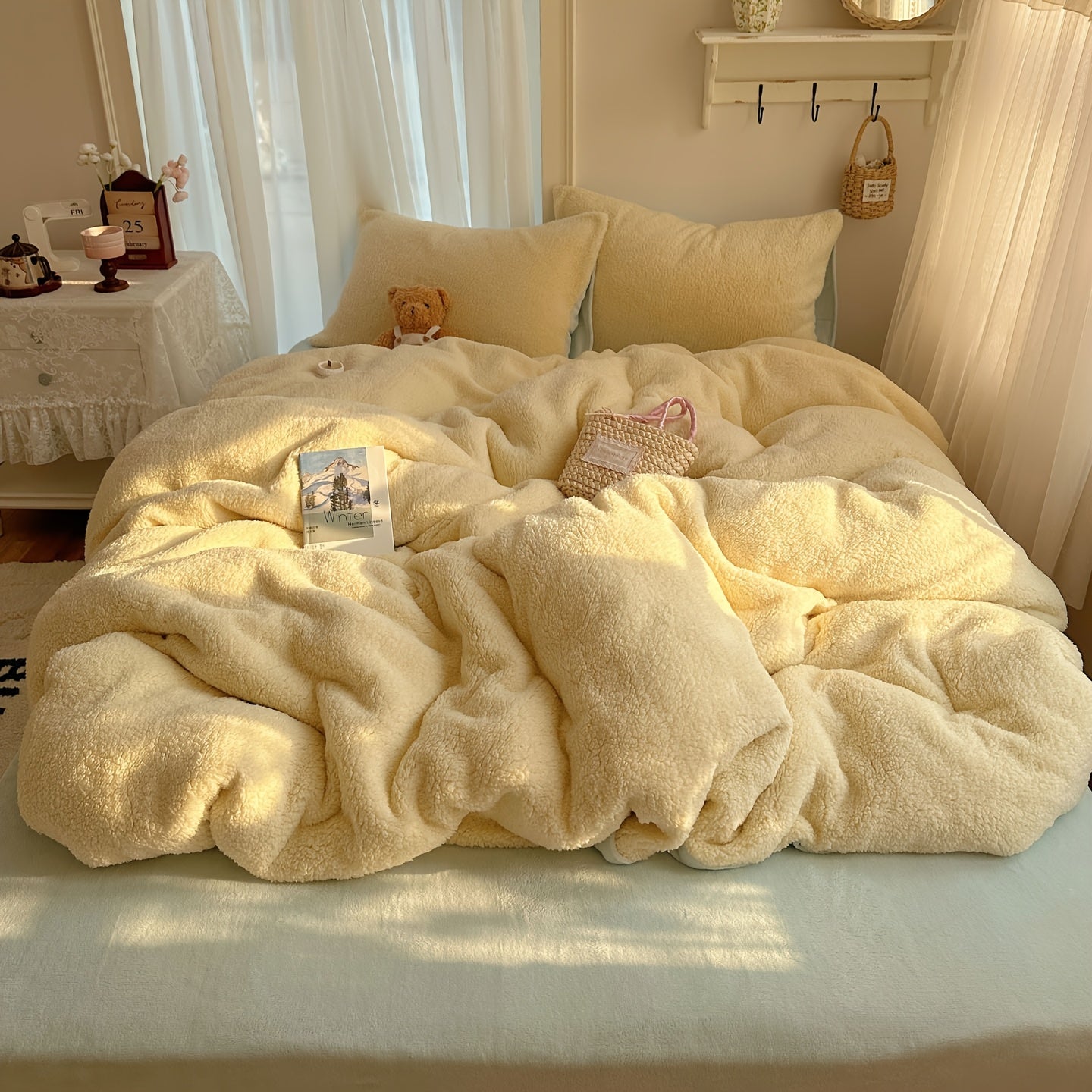 Milk Velvet Four-Piece Set (Duvet Cover*1 + Bed Sheet*1 + Pillowcase*1/2)