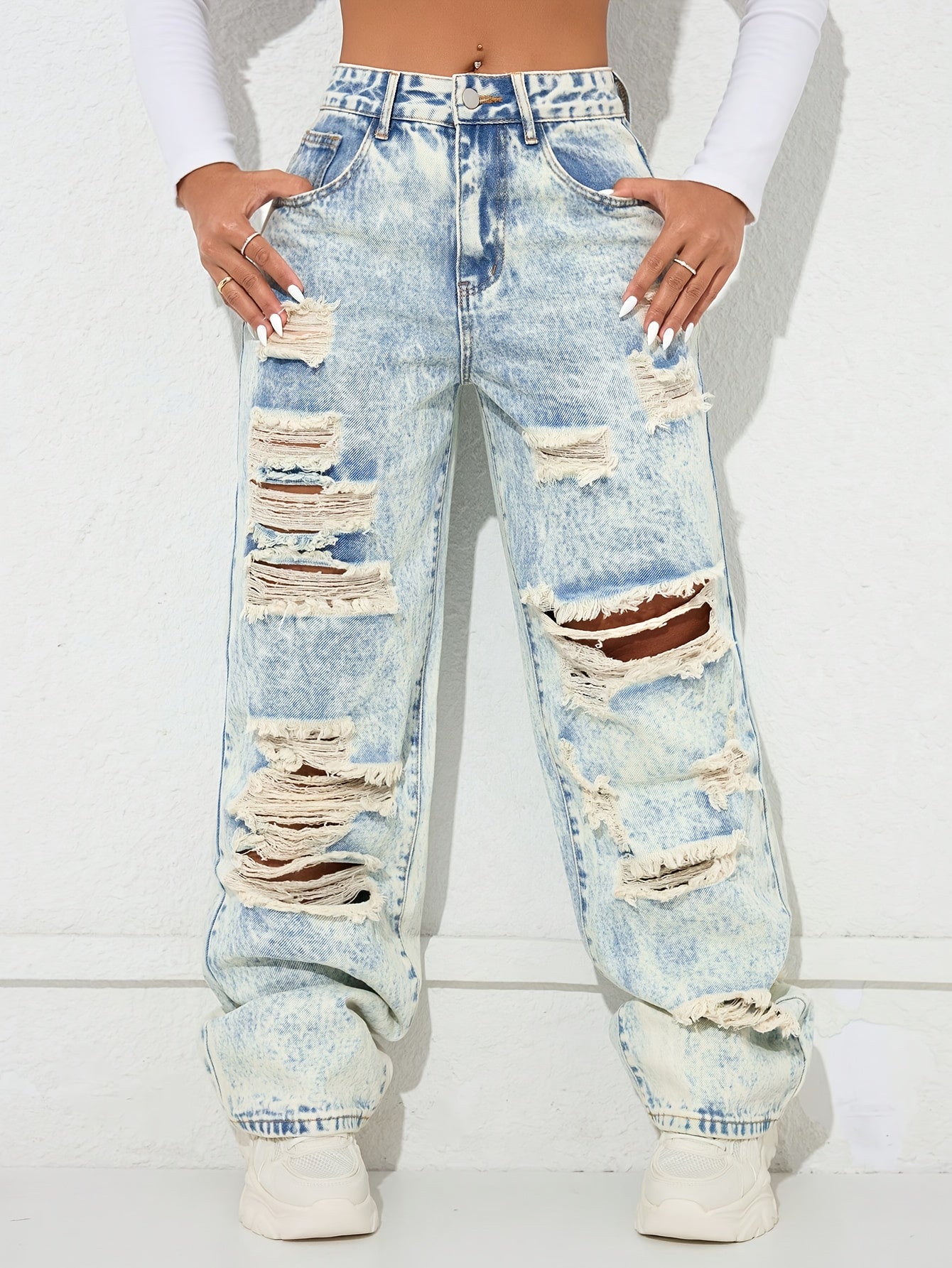 Straight Distressed Jeans