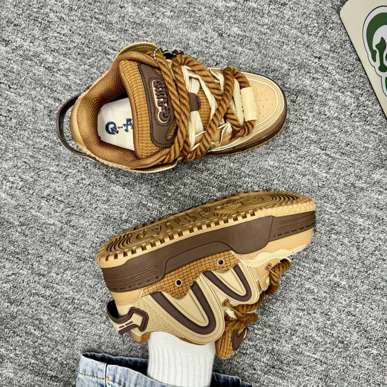 Vintage Skate Sneakers