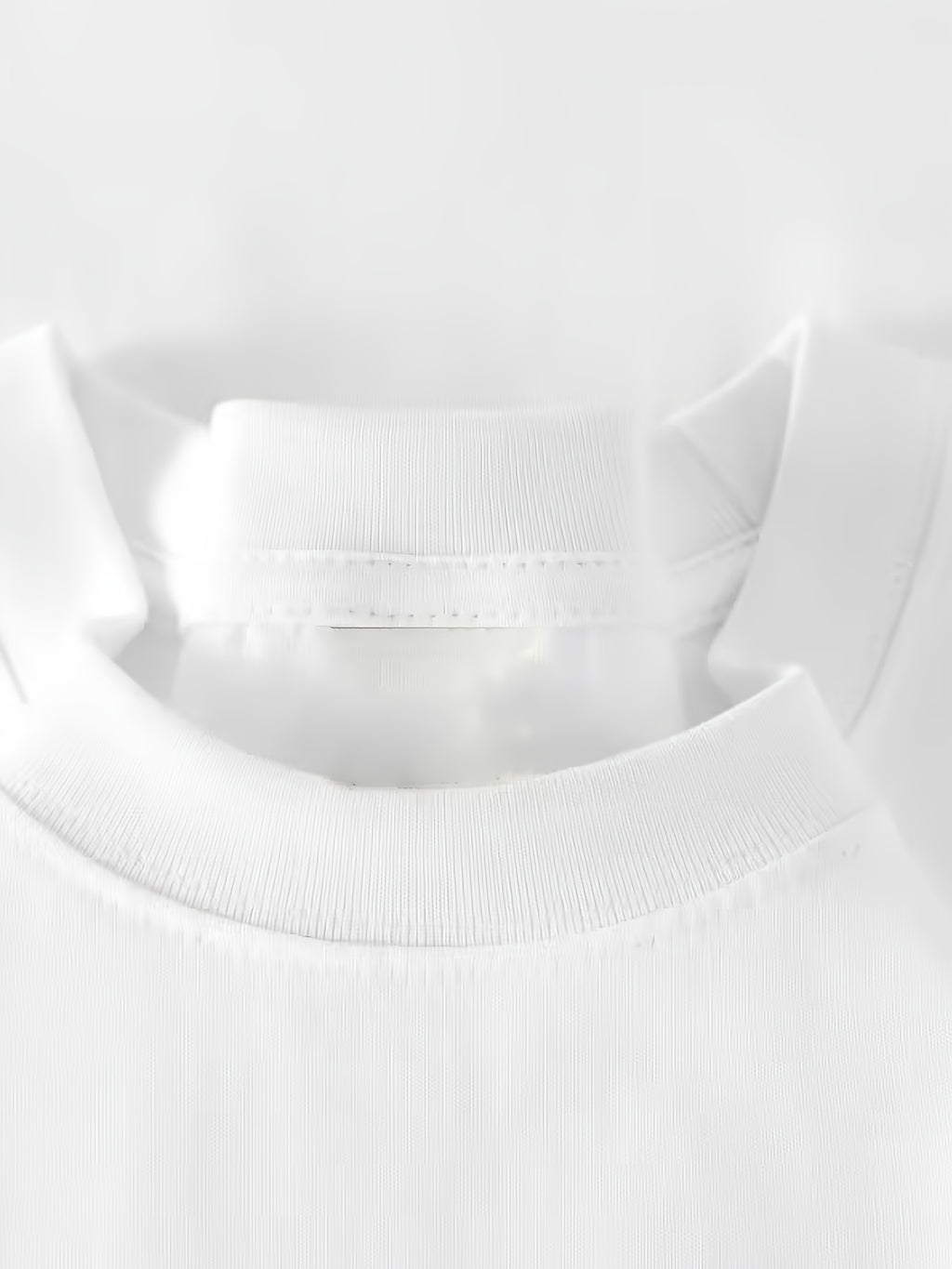 Strawberry Pattern T-shirt