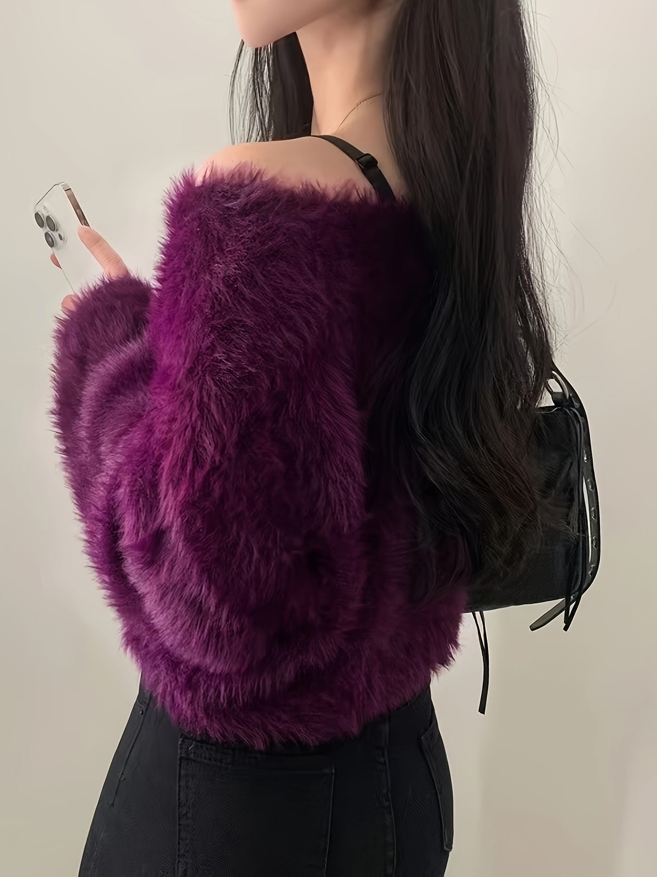 Off-Shoulder/One-Shoulder Sweater