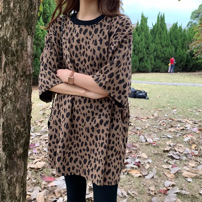 Leopard Print Round Neck Short Sleeve T-Shirt