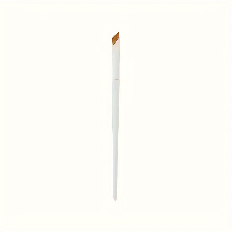 Angled Eyeliner Brush